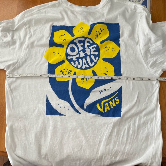 Vans white T-Shirt XL - Picture 4 of 4